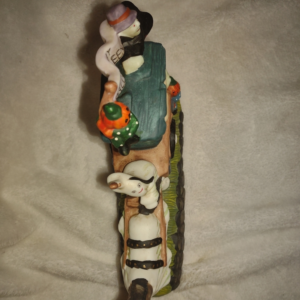 Halloween Spooky Hollow Porcelain Horse Carriage Ghost Pumpkin Witch - Picture 5 of 8